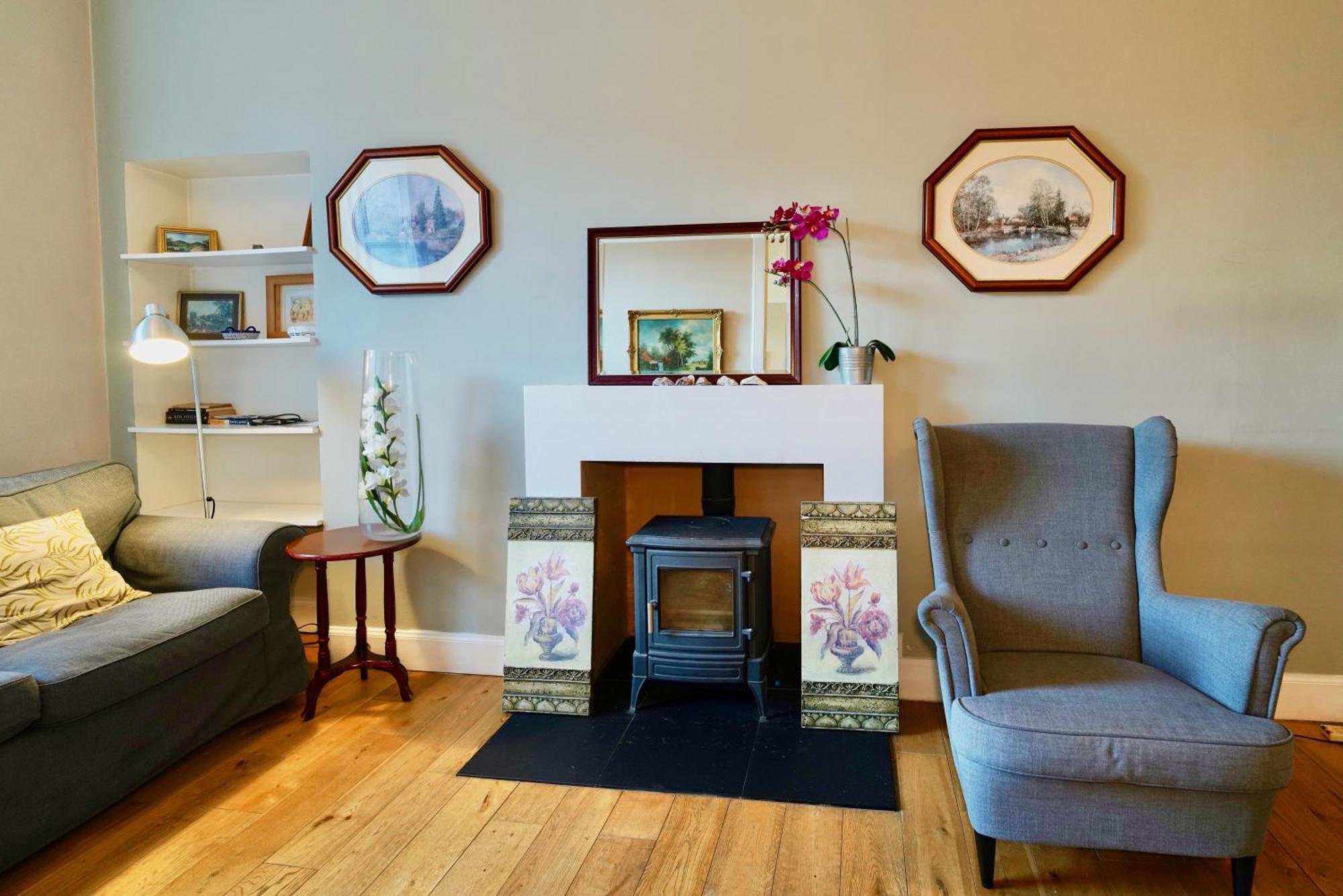 Spacious 2 Bed Apt Next To Royal Mile & Waverley Edimburgo Esterno foto