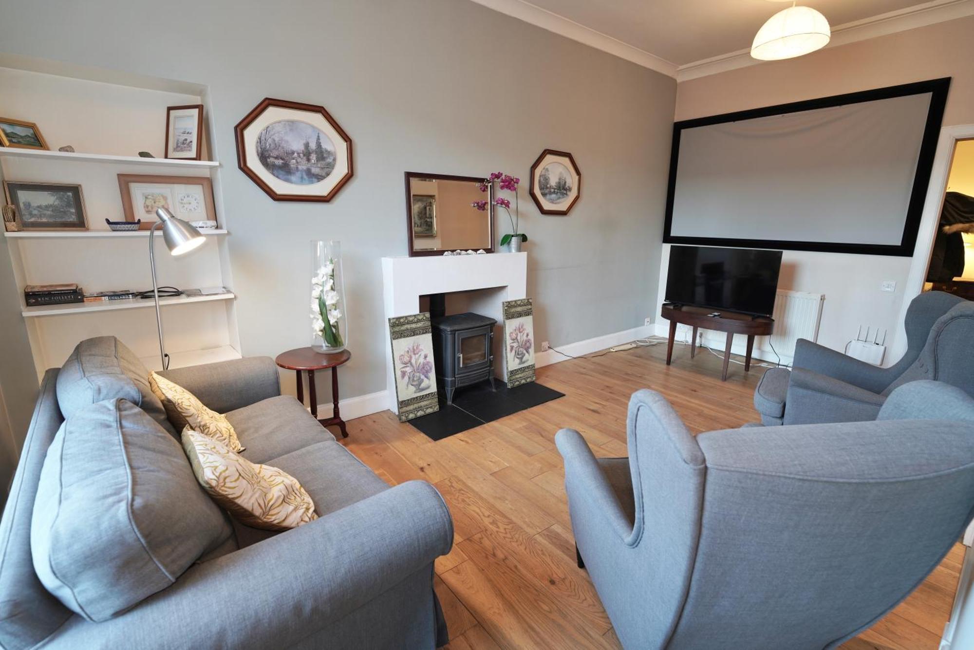 Spacious 2 Bed Apt Next To Royal Mile & Waverley Edimburgo Esterno foto