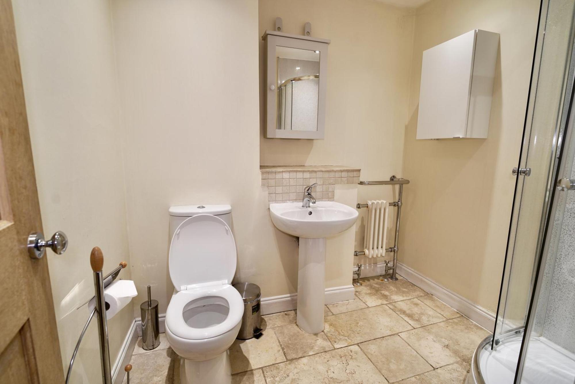 Spacious 2 Bed Apt Next To Royal Mile & Waverley Edimburgo Esterno foto