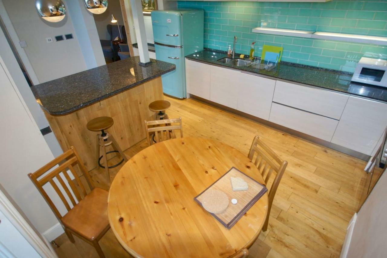 Spacious 2 Bed Apt Next To Royal Mile & Waverley Edimburgo Esterno foto